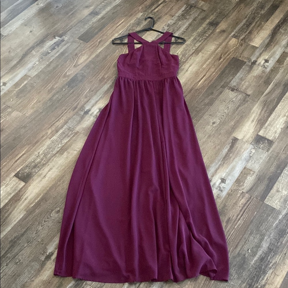 Elegant Burgundy Evening Gown